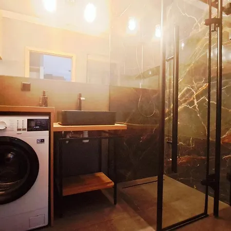 Loft & Marine
