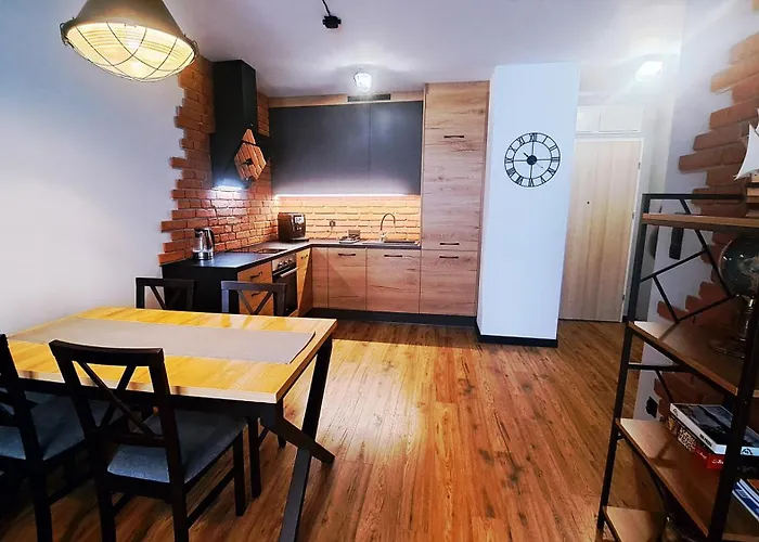 Loft & Marine Apartman *